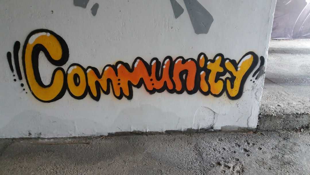 a-wall-that-has-some-graffiti-on-it-df54ar7govk